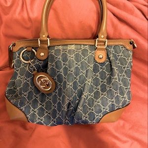 Gucci Sukey Crossbody Bag with Detachable Strap